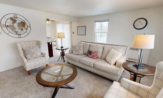 512 N 10th St in De Pere, WI - Building Photo