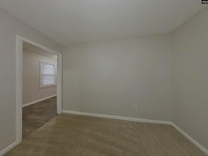 225 Holmsbury Rd in Irmo, SC - Building Photo - Building Photo