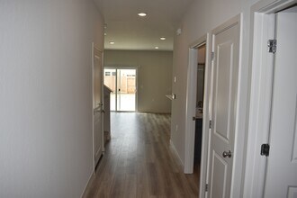4129 Clary Ct in Merced, CA - Building Photo - Building Photo