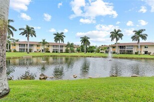 6184 Michelle Way in Ft. Myers, FL - Building Photo