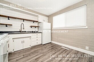 207 Mill St in Bountiful, UT - Building Photo - Building Photo