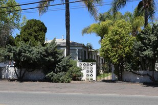 514-528 Pepper Dr in El Cajon, CA - Building Photo