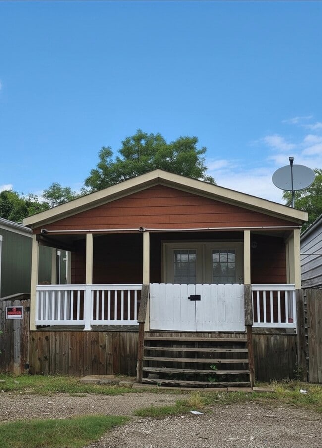 property at 310 Vann Rd
