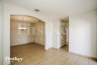 21221 SW 124th Ave in Miami, FL - Foto de edificio - Building Photo