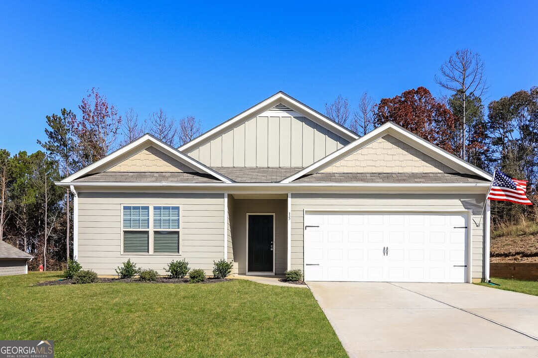 15 Sycamore St in Cartersville, GA - Building Photo