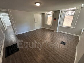 2153 Loth St in Cincinnati, OH - Building Photo - Building Photo