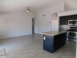 6905 E Lomita Ave in Mesa, AZ - Building Photo - Building Photo
