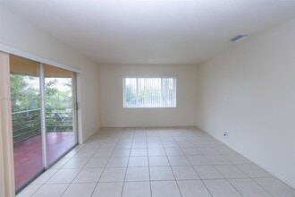 8900 NW 38th Dr in Coral Springs, FL - Building Photo - Building Photo