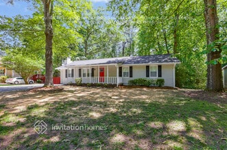 3172 Fern Valley Dr SW in Marietta, GA - Building Photo - Building Photo