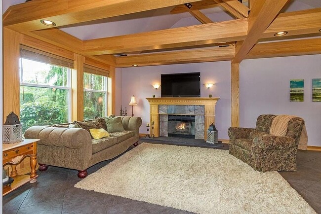 22916 14th Pl W in Bothell, WA - Building Photo - Building Photo