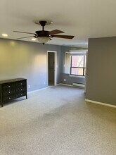 6317 Park Heights Ave, Unit 208 in Baltimore, MD - Building Photo - Building Photo