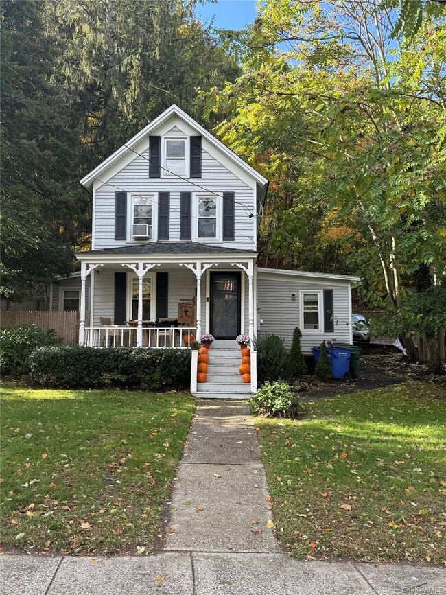 property at 660 Main St