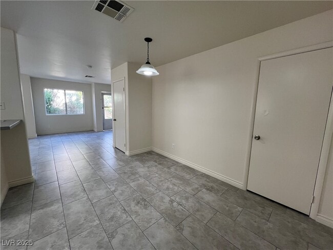 property at 5586 Lago Ct
