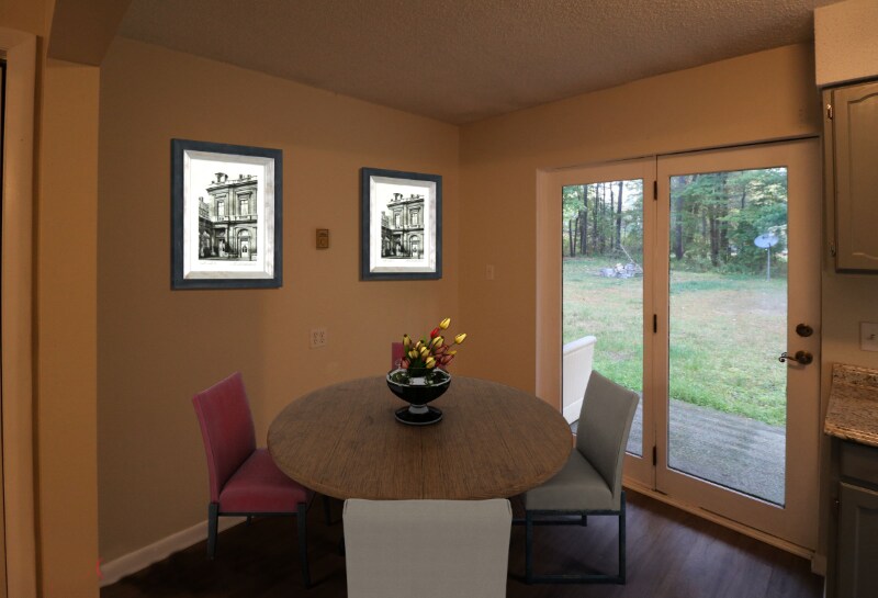 2 Waldron Ln in Saratoga Springs, NY - Building Photo