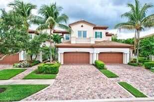 218 Tresana Blvd in Jupiter, FL - Building Photo