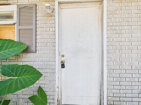 700 13th St in Lafayette, LA - Building Photo