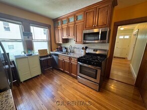 56 Rawson Rd in Arlington, MA - Building Photo - Building Photo
