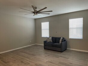 21117 Passive Porch Dr in Land O Lakes, FL - Building Photo - Building Photo