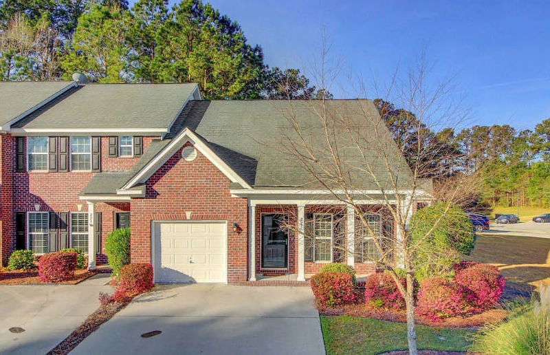 223 Tuscany Ct in Ladson, SC - Building Photo