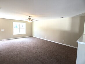 2714 S Ridge Ave in Concord, NC - Foto de edificio - Building Photo
