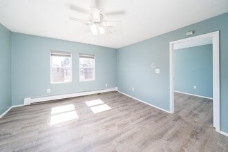 43 W 9th St in Bayonne, NJ - Building Photo - Building Photo