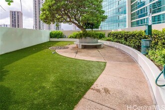 1177 Queen St in Honolulu, HI - Building Photo - Building Photo