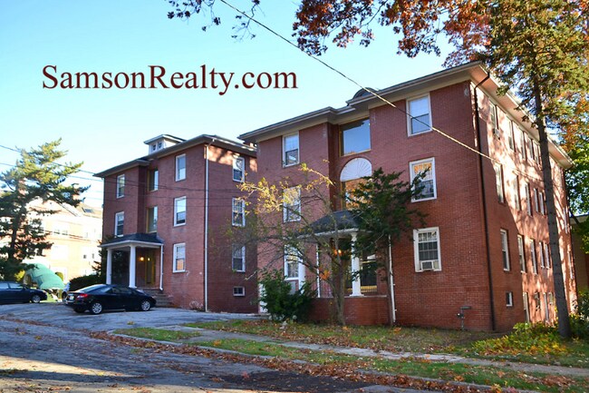 67 Slater Ave in Providence, RI - Building Photo - Building Photo