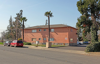 930 Market St in Yuba City, CA - Building Photo