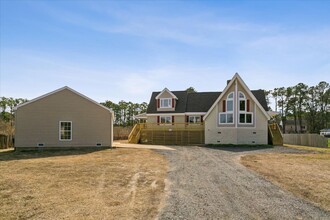 236 Hansford Ln in Seaford, VA - Building Photo - Building Photo
