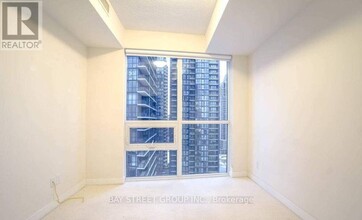 510-1510 Curran Place in Mississauga, ON - Building Photo - Building Photo