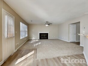 3585 Andrea Lee Ct in Snellville, GA - Foto de edificio - Building Photo