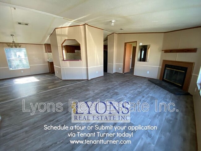 600 Crestview Dr in Sparks, GA - Building Photo - Building Photo
