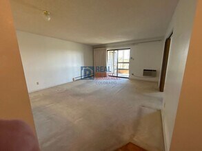 13902 E Marina Dr in Aurora, CO - Building Photo - Building Photo