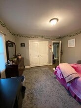 93 Huxley Ave in Providence, RI - Building Photo - Building Photo