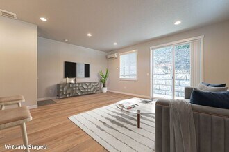 4916 NE 2nd Ct in Vancouver, WA - Building Photo - Building Photo