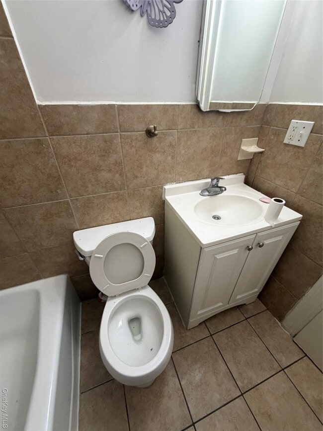 property at 80-32A Jamaica Ave