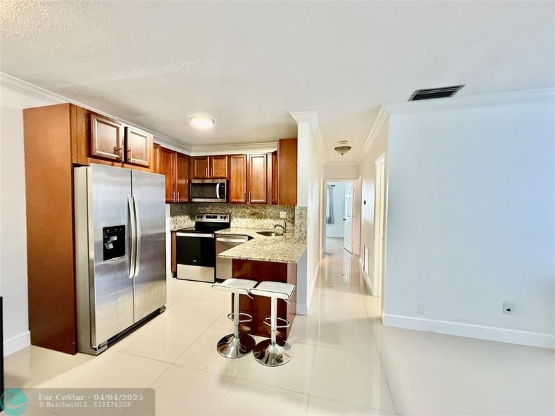 299 SW 7th St in Boca Raton, FL - Building Photo