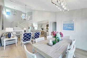 8345 Excalibur Cir in Naples, FL - Building Photo - Building Photo