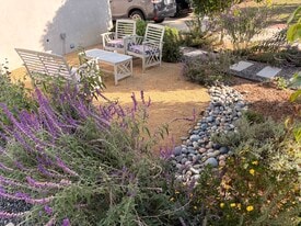 6126 Alcove Ave, Unit 6124 in North Hollywood, CA - Building Photo