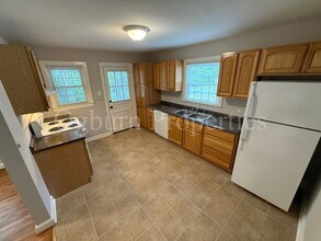 2237 Queen St in Winston-Salem, NC - Building Photo - Building Photo