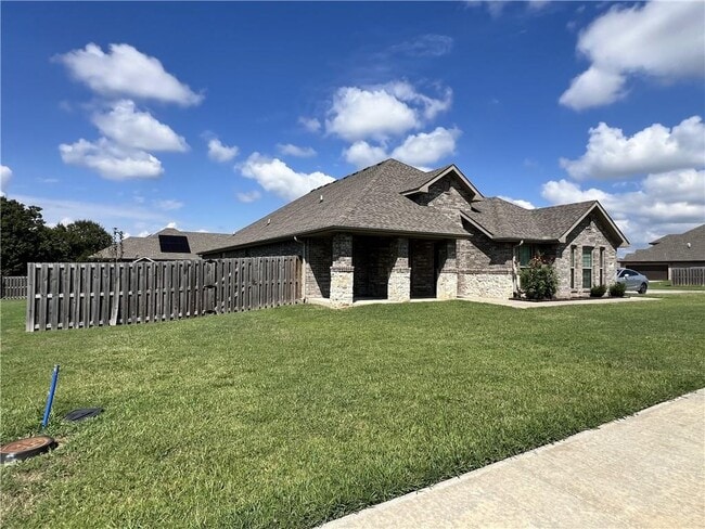 661 Fox Spur in Pea Ridge, AR - Building Photo - Building Photo