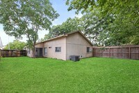 5522 Lyden Ridge Dr photo'