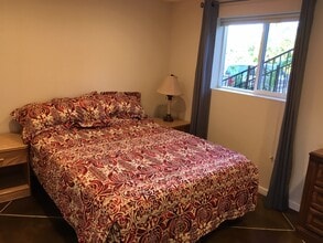 540 Kumulani Dr, Unit #B Studio in Kihei, HI - Building Photo - Building Photo