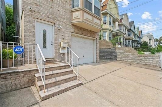 45 Randolph Ave in Jersey City, NJ - Foto de edificio