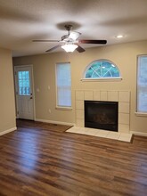 428 Orchard View Ct in Glen Carbon, IL - Building Photo - Building Photo