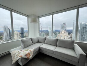 6333 Silver Ave in Burnaby, BC - Building Photo - Building Photo