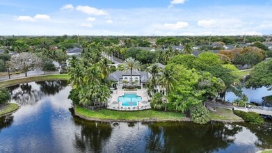 Palm Haven at Deer Creek in Deerfield Beach, FL - Foto de edificio - Building Photo