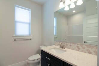 1025 Klikitat St in Richland, WA - Building Photo - Building Photo