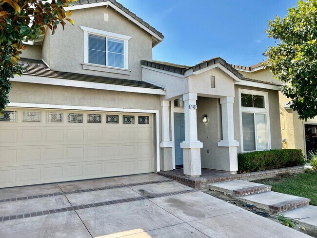 1432 Goldeneagle Dr in Corona, CA - Building Photo - Building Photo