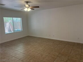 10858 La Florentina Ave in Las Vegas, NV - Building Photo - Building Photo